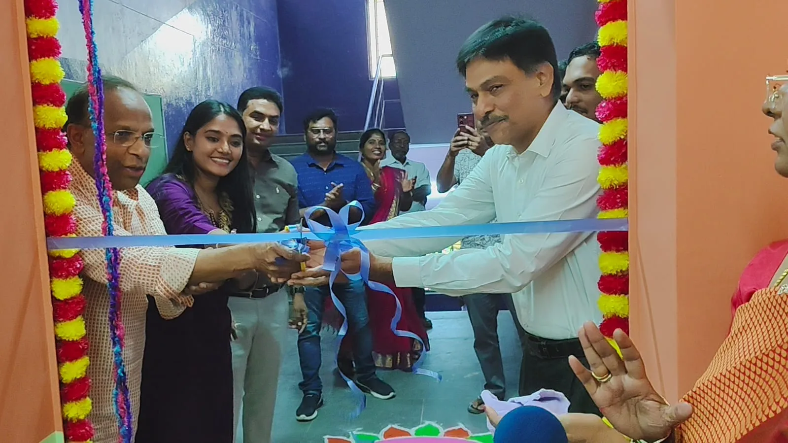 child foundation lab setup at school with stem sunq lab material